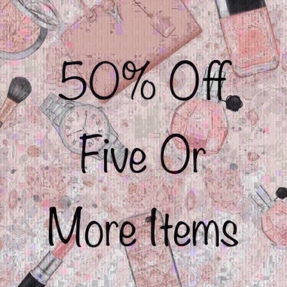 Charlotte Russe medallion print cardigan - Picture 7 of 7